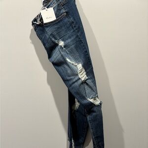 KanCan Women's Skinny Jeans - Distressed Blue